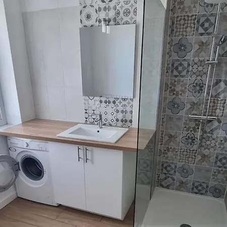아파트 Avec Piscine *