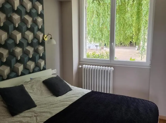 Avec Piscine * Durtal