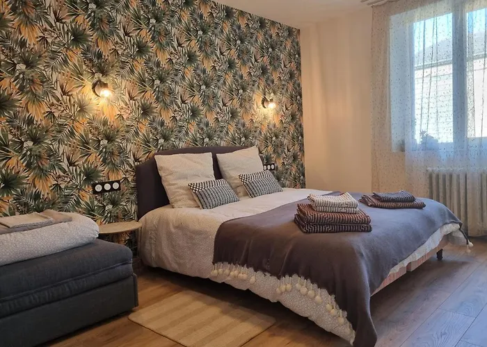 Апартаменты Avec Piscine Durtal